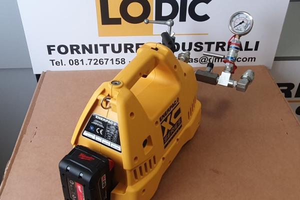 POMPA ENERPAC A BATTERIA SERIE XC